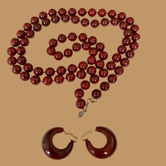 Sarah Coventry Long Necklace & Earrings Set Reddish Brown Marbled Vintage EUC - Picture 7 of 16